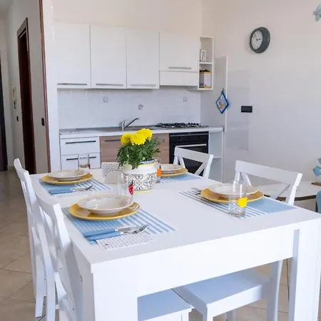 Residenza Stella Marina 아파트 *